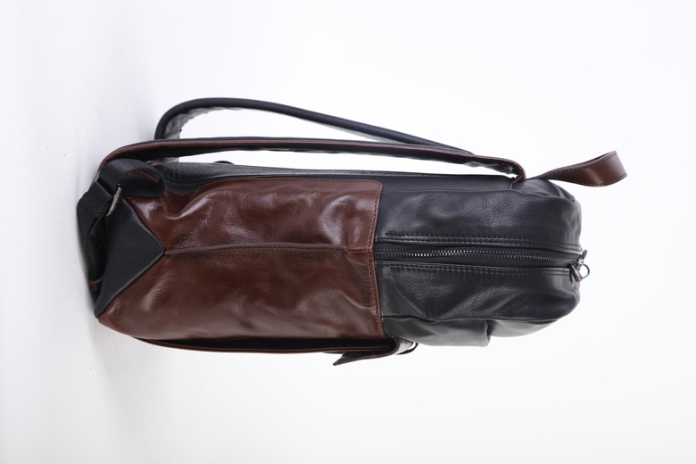 Рюкзак кожаный BOND 1111-3