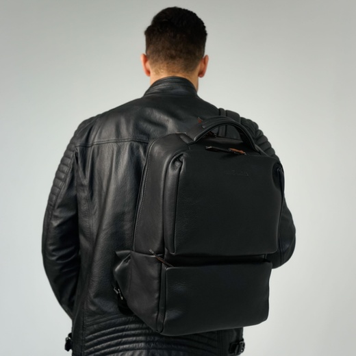 Кожаный мужской рюкзак с отделением для ноутбука Roberto Tonelli R1179-1