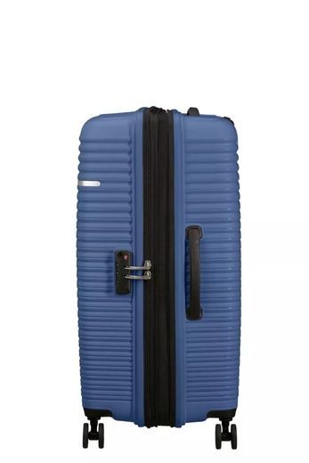 Середня валіза 67см American Tourister LIFTOFF ME5*31914
