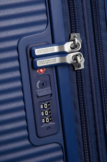 Маленька валіза на 4-х колесах American Tourister Soundbox 32G*41001